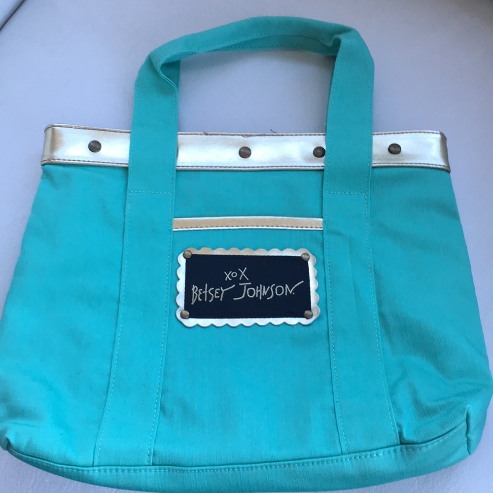 💕Betsy Johnson tote💕